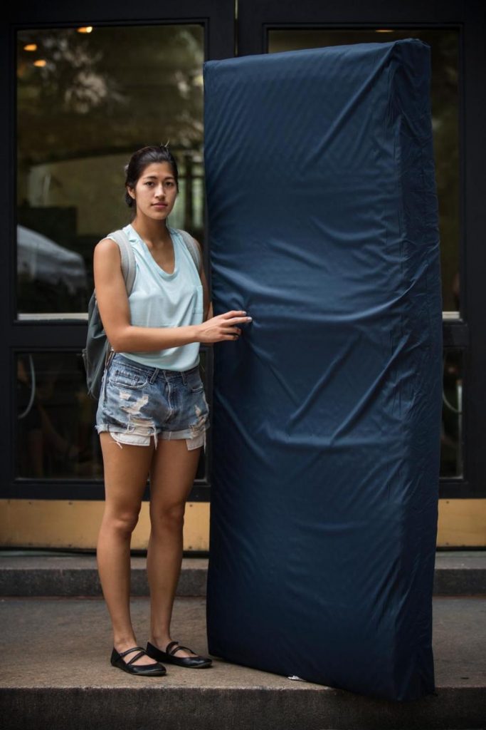 Emma Sulkowicz (Andrew Burton/Getty Images) .